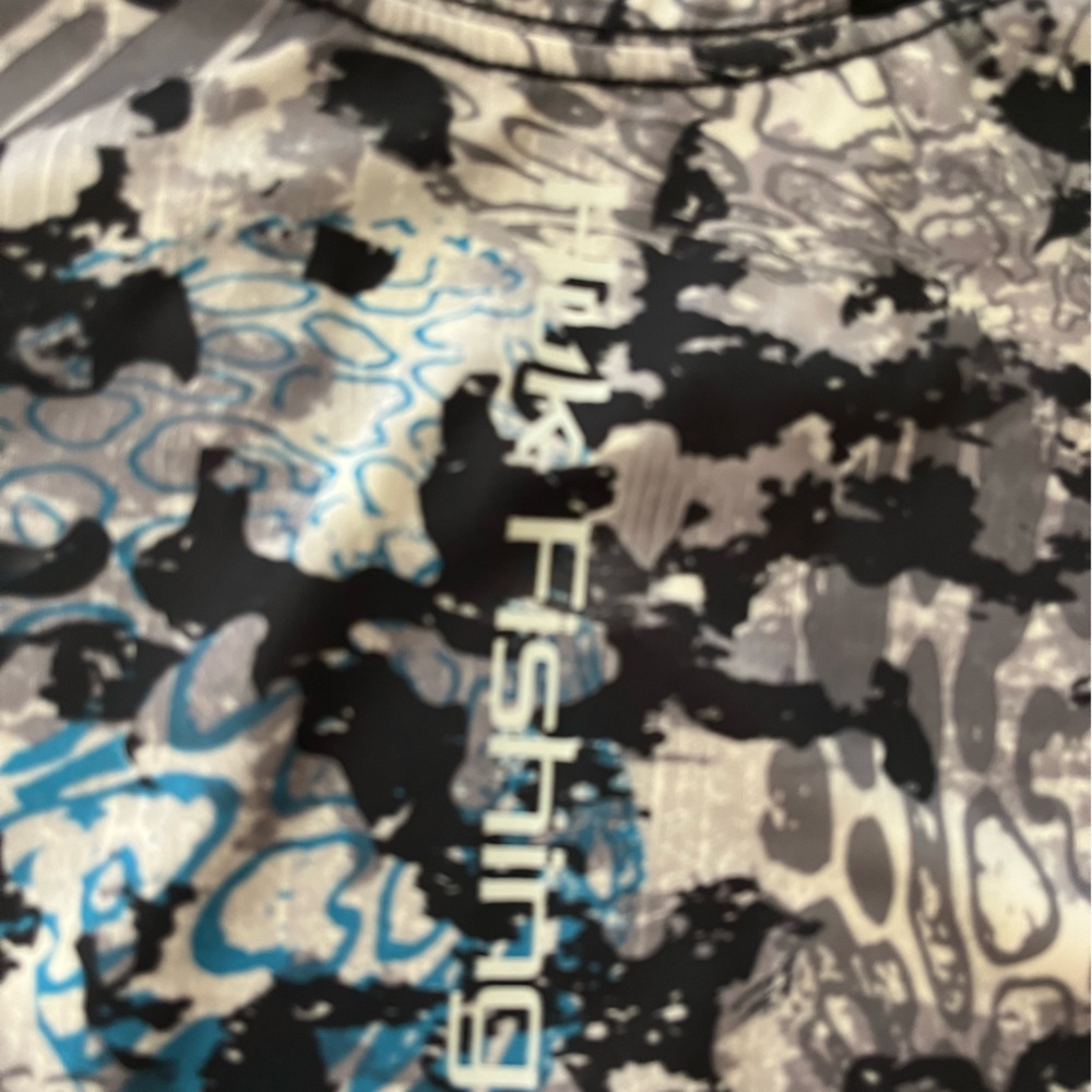 Men’s Huk Icon X tide change hooded camo performance fishing shirt. Size medium - Picture 6 of 11